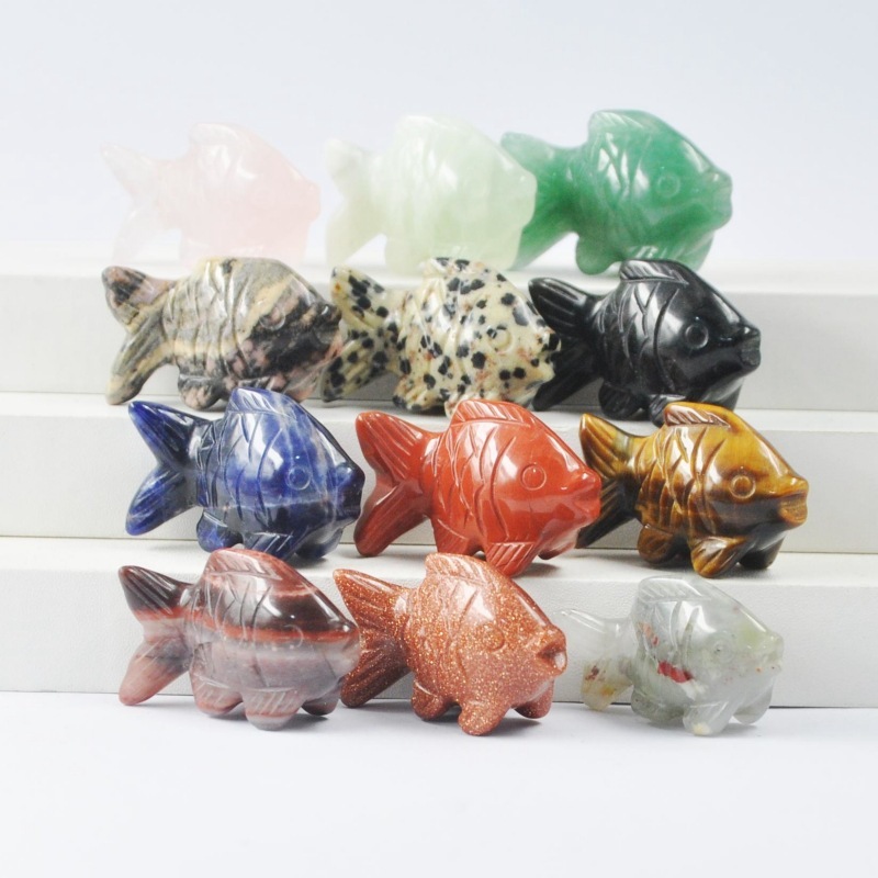 1.2 inch natural crystal jade fish carving ornaments