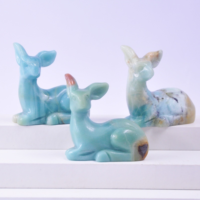 2-inch natural jade sika deer crystal carved ornaments