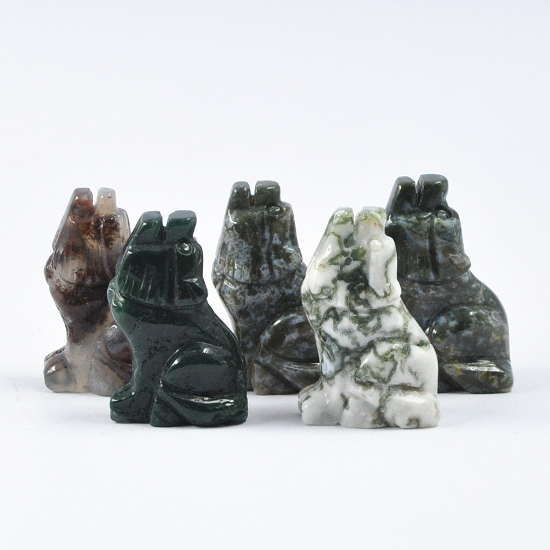 1.5 inch natural crystal jade carving howling wolf ornaments