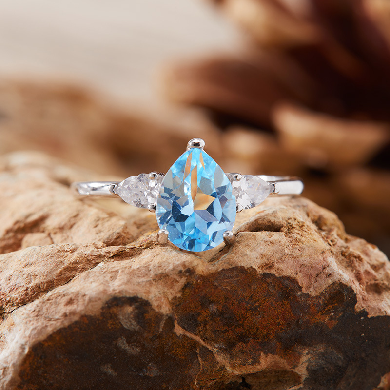 S925 sterling silver inlaid teardrop-shaped natural crystal ring