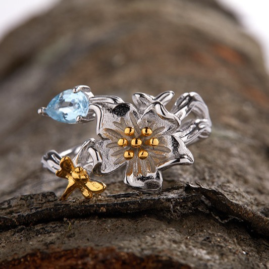 S925 sterling silver inlaid with natural topaz love flower ring