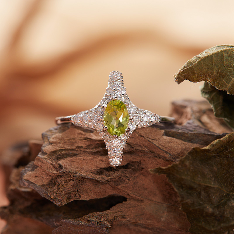 S925 sterling silver inlaid with natural crystal four-pointed star ring