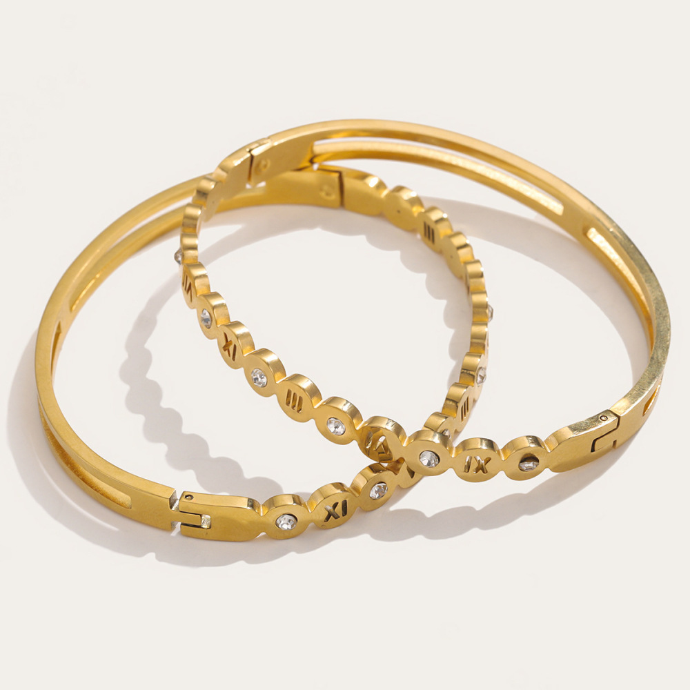Stainless steel diamond Roman numeral bracelet