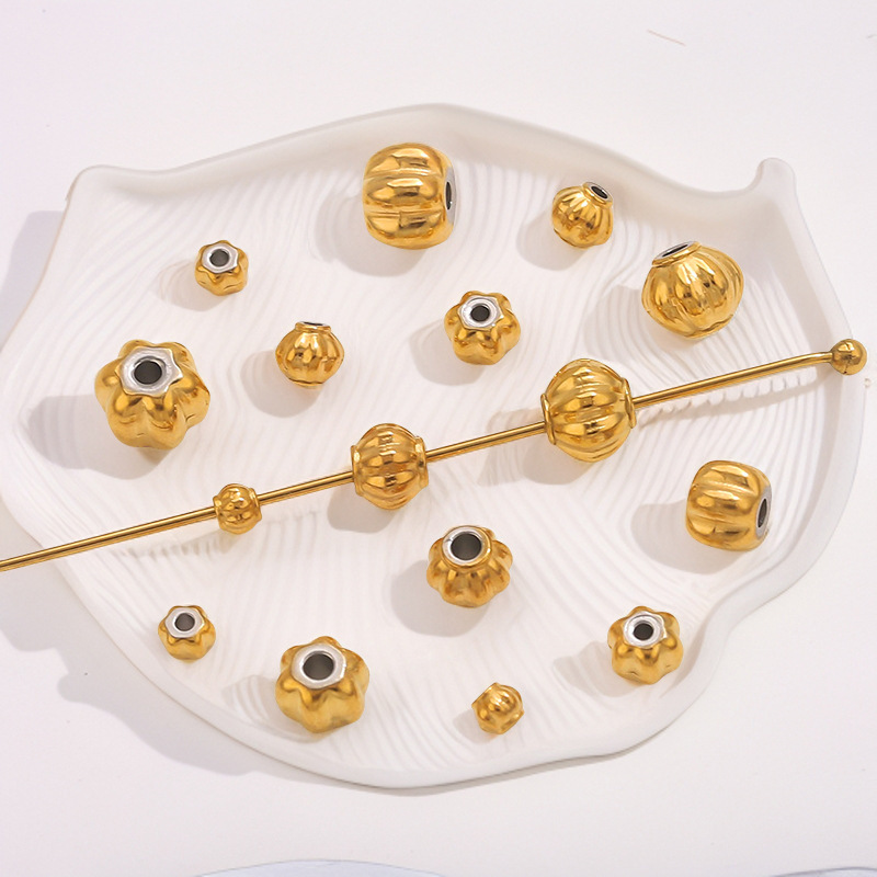 50 pcs/bag Stainless Steel Pumpkin and Lantern Hole Beads DIY Accessories