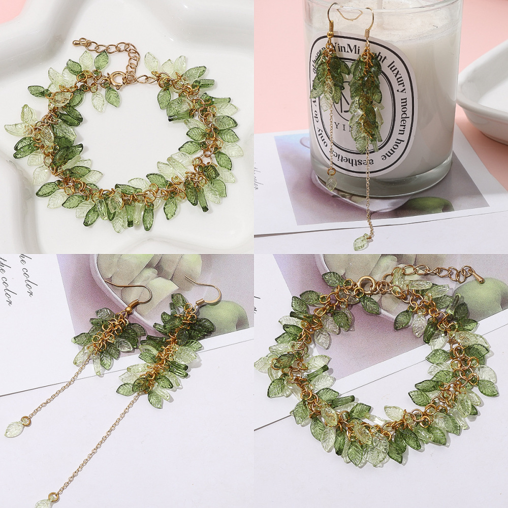 500 pcs/bag Acrylic Mini Tree Leaf Beads DIY Beads