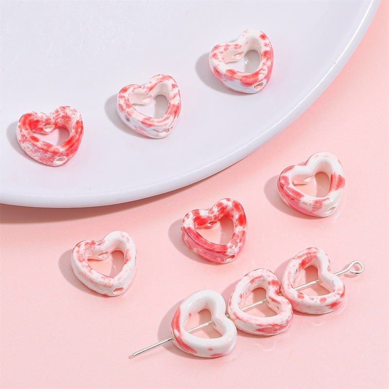 40 pcs/bag 12×13mm Ink-Painted Hollow Heart Ceramic Beads DIY Accessories