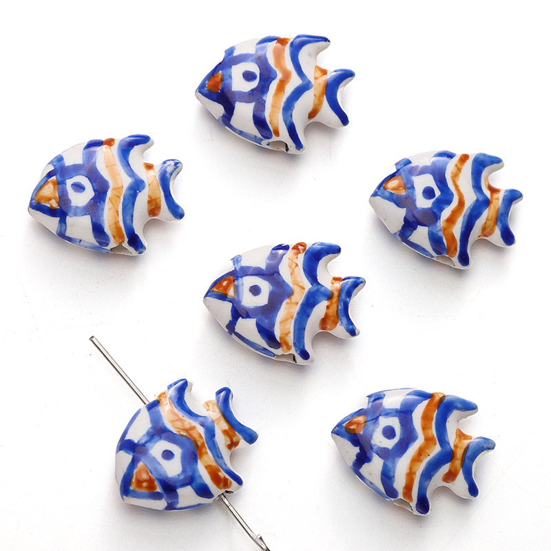 10 pcs/bag Cartoon Hand-Painted Tropical Fish Ceramic Beads DIY Accessories