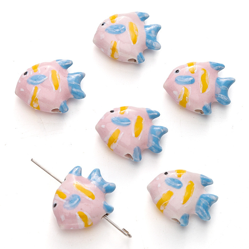 10 pcs/bag Cartoon Hand-Painted Tropical Fish Ceramic Beads DIY Accessories