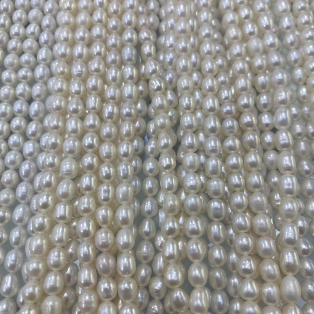 5-6mm natural freshwater pearls, plump seed pearls, few flaws, DIY accessories