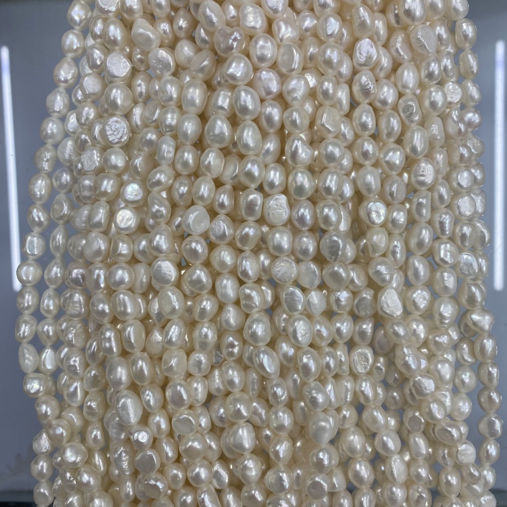 9-10mm Natural Baroque Near-Round Freshwater Pearls - DIY Accessories