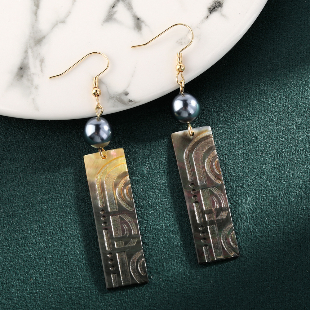 MYK1860-Black shell carved long earrings with natural mother-of-pearl pendants
