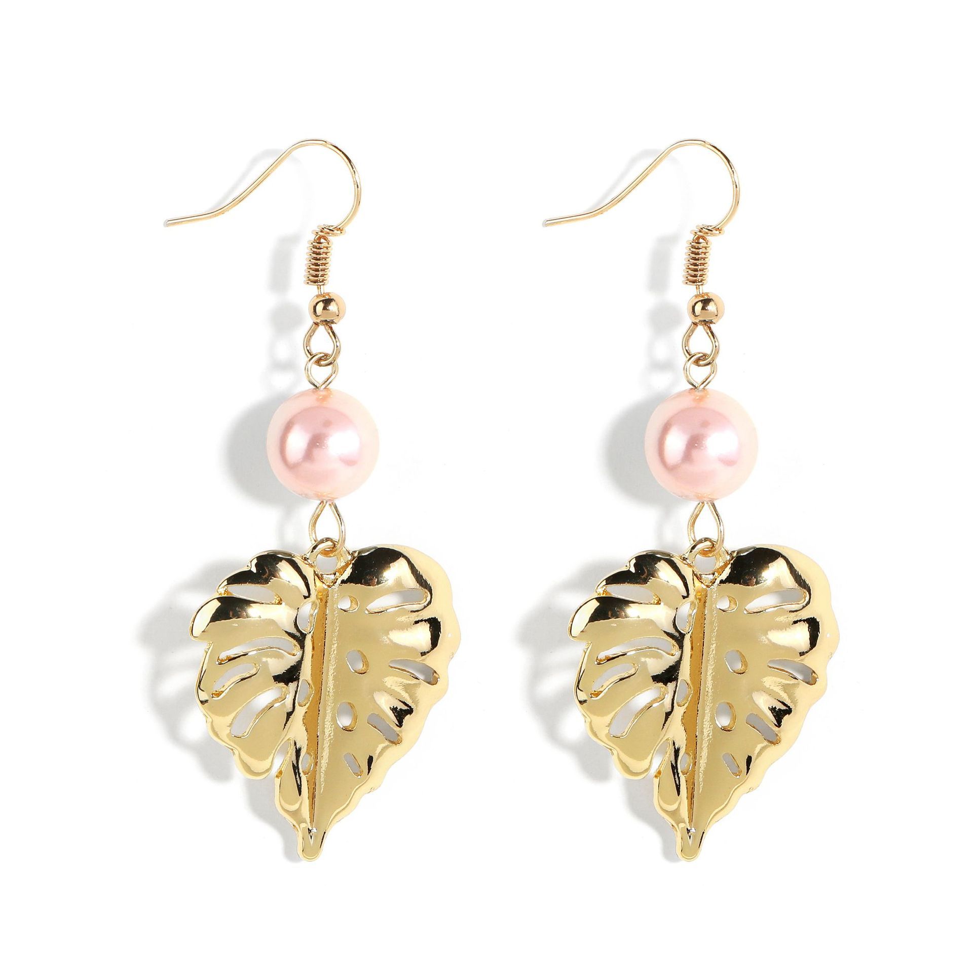 MYK1888-Palm leaf earrings with natural mother-of-pearl beads