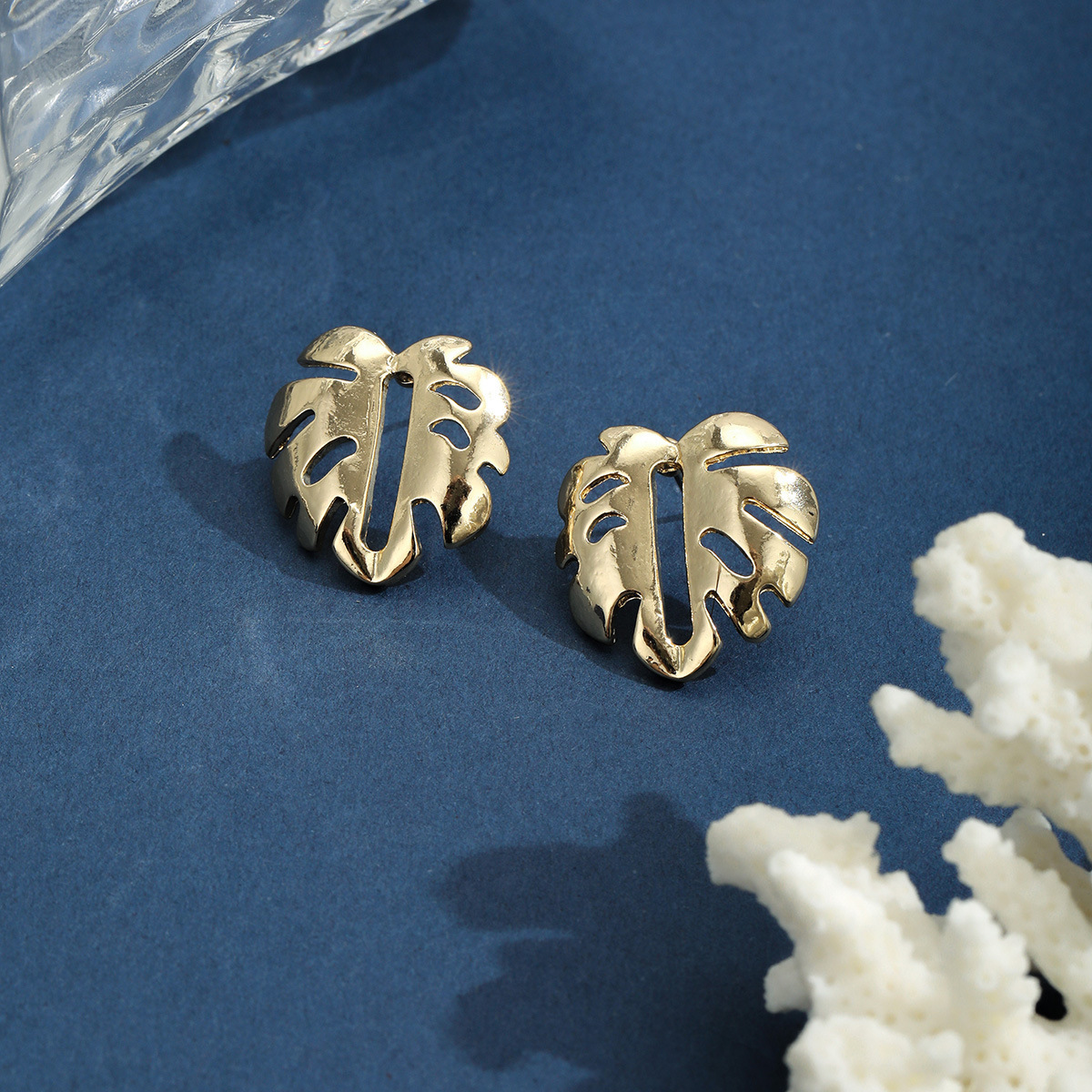 MYK1897-Creative Island Style Monstera Leaf Earring Set