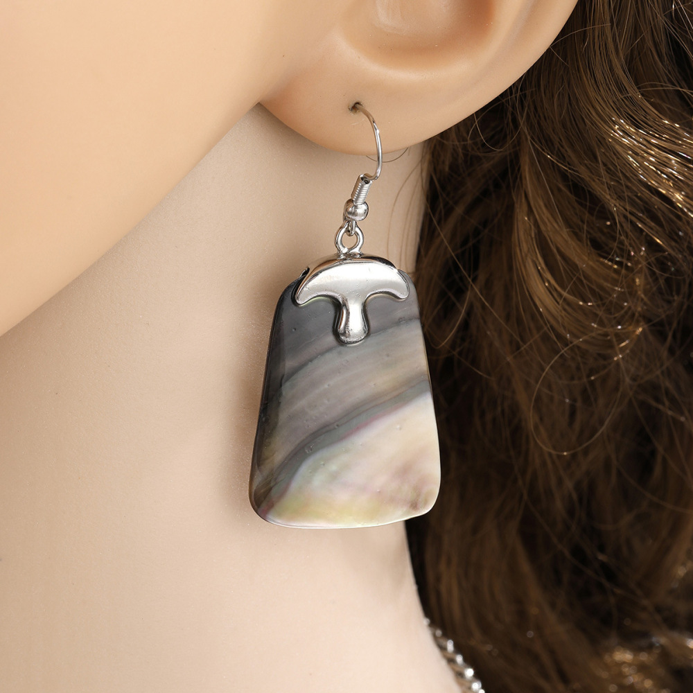 MYK1906-Fashionable natural seashell patchwork jewelry set