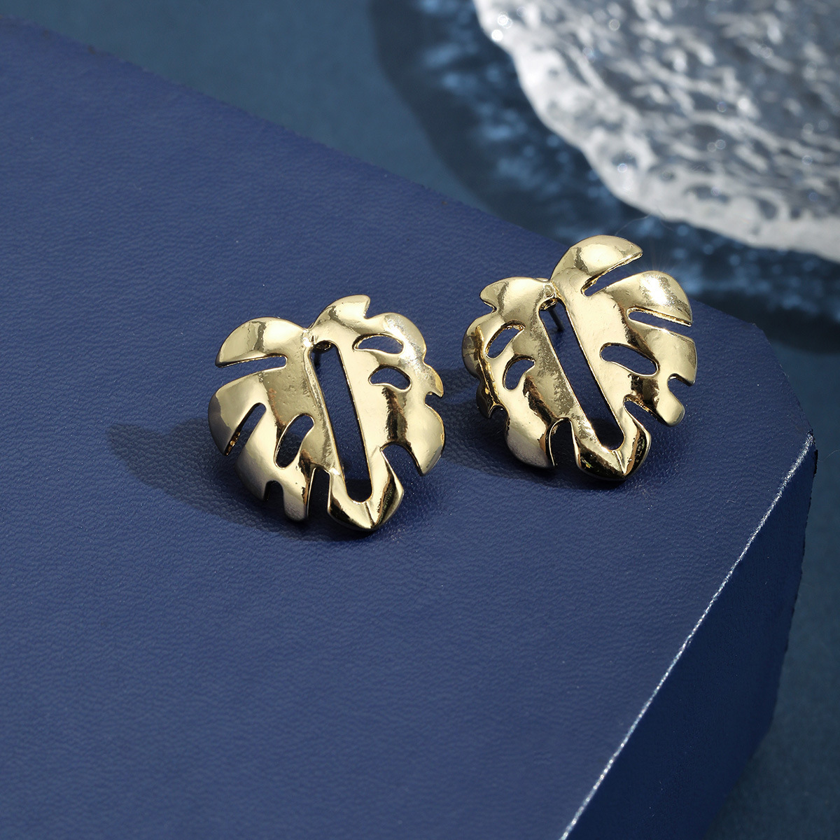 MYK1897-Creative Island Style Monstera Leaf Earring Set
