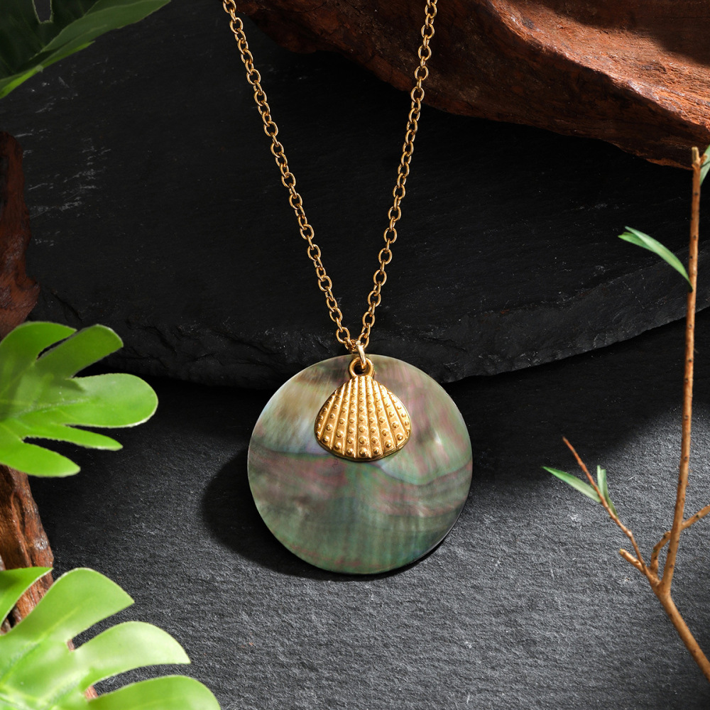 MYK1933-Ocean Series Stainless Steel Clavicle Necklace with Natural Seashell