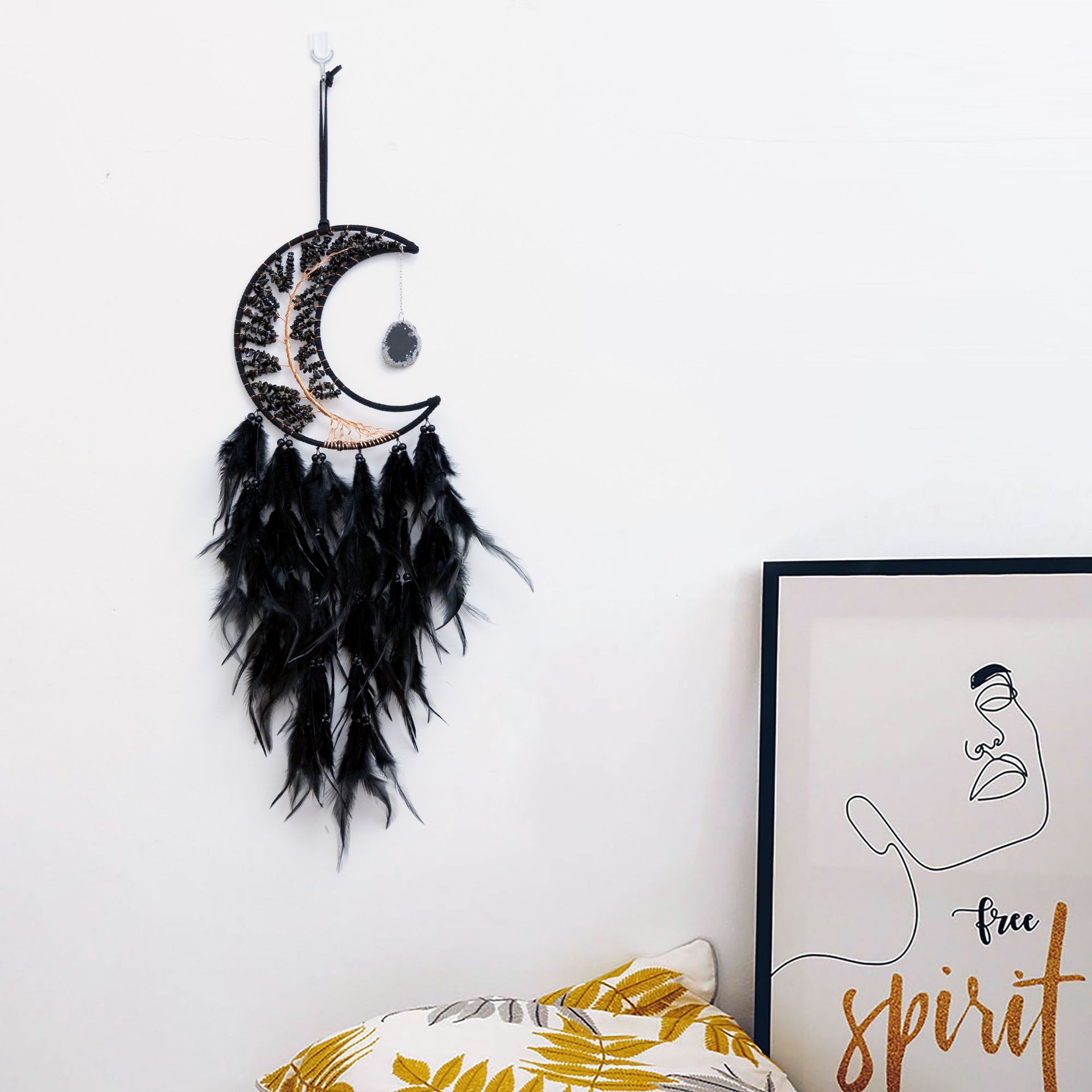 Black Tree of Life Dreamcatcher Hand-woven Feather Decoration