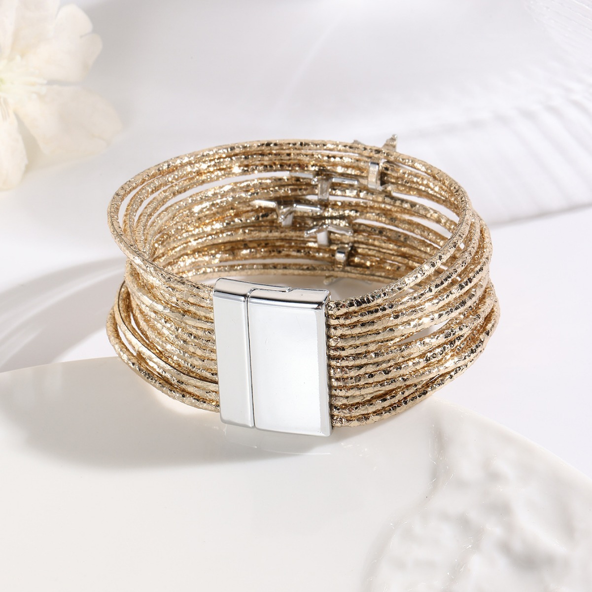 MYK1959-Multi-layer leather strap bracelet with creative five-pointed star accessories and magnetic bracelet