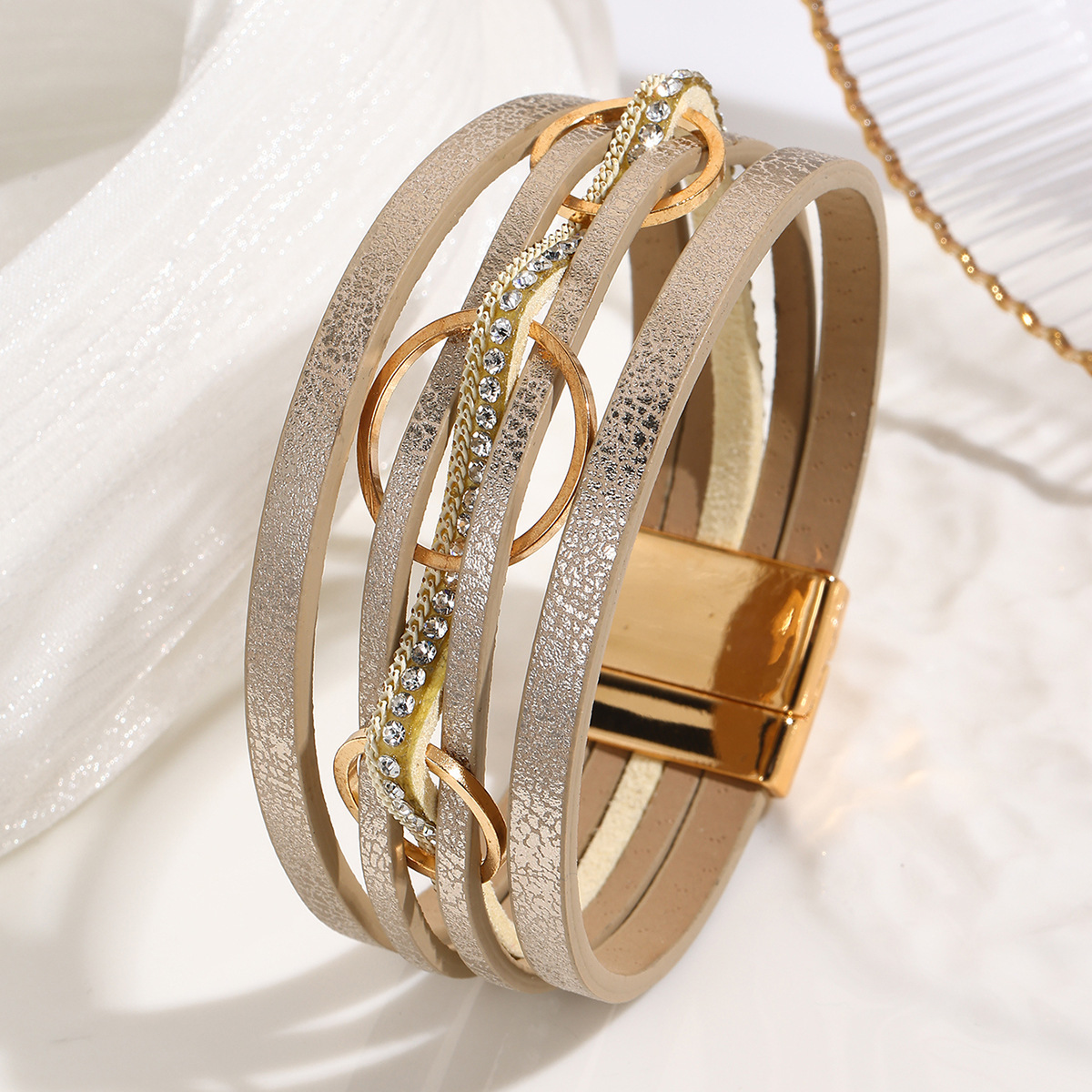 MYK1976-Interlocking Bohemian woven style PU leather bracelet