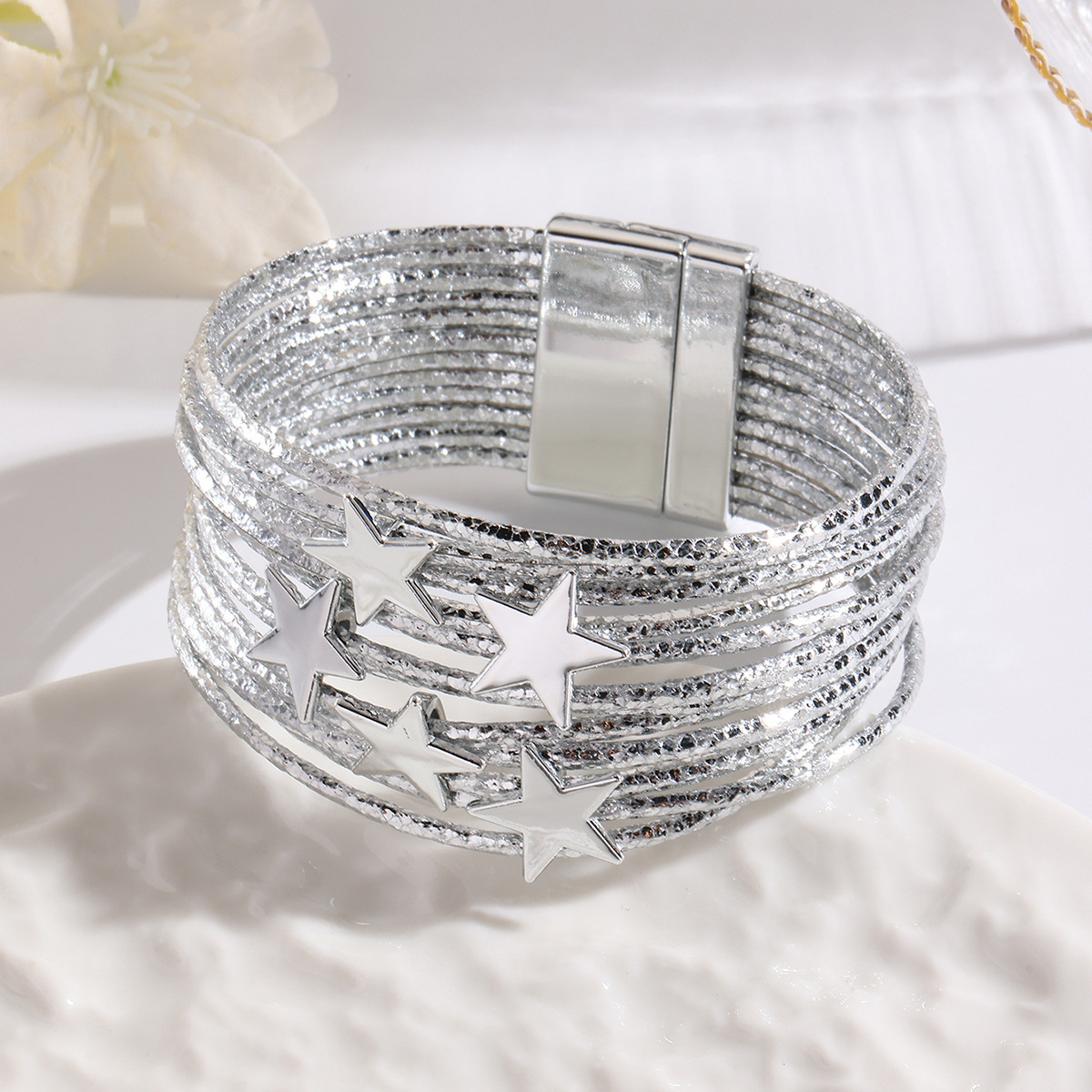 MYK1959-Multi-layer leather strap bracelet with creative five-pointed star accessories and magnetic bracelet