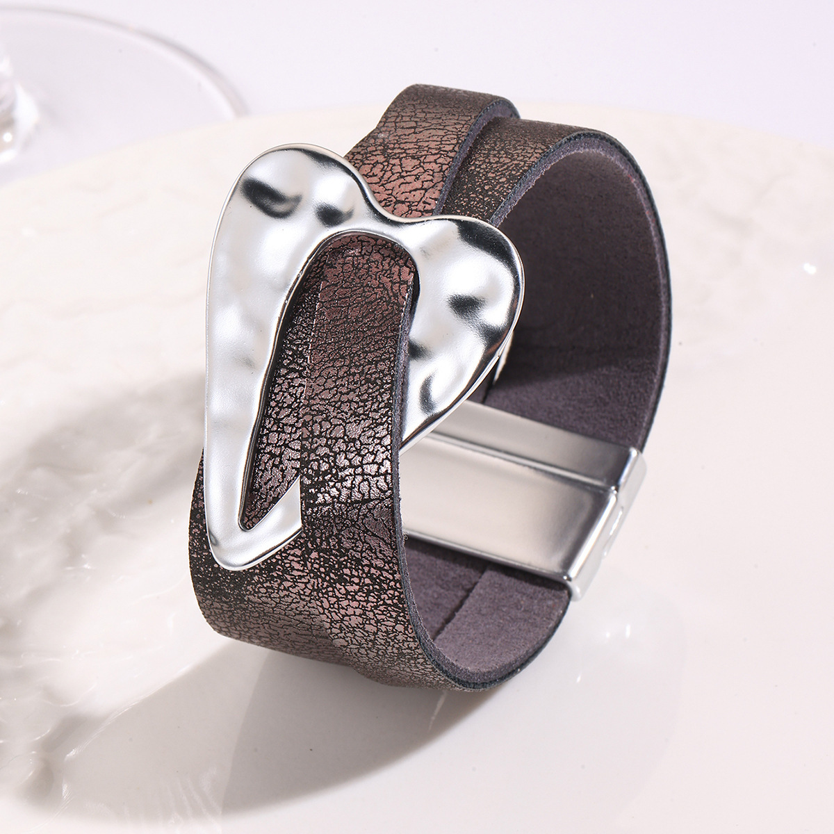 MYK1982-Brushed metal PU exaggerated alloy large heart bracelet