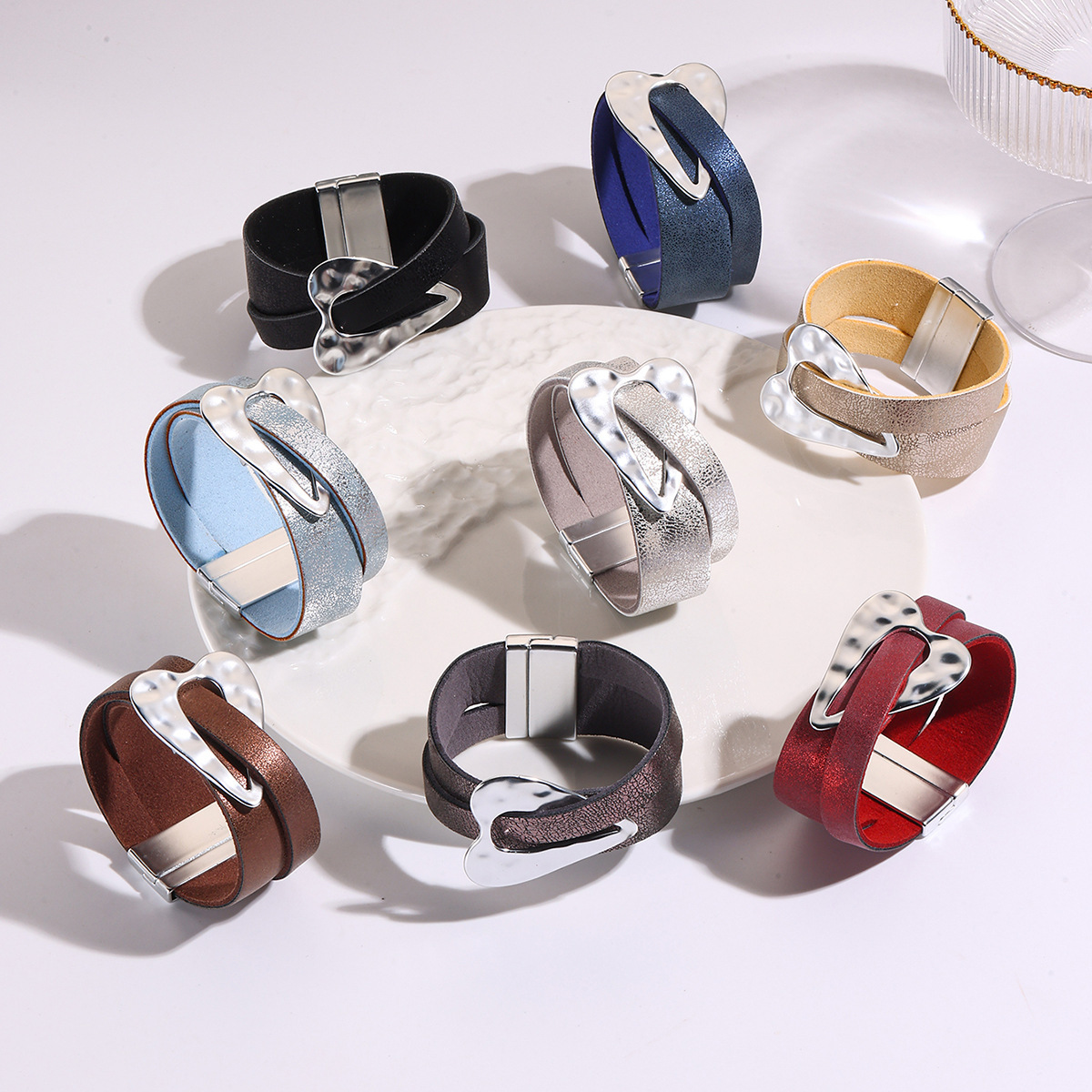 MYK1982-Brushed metal PU exaggerated alloy large heart bracelet