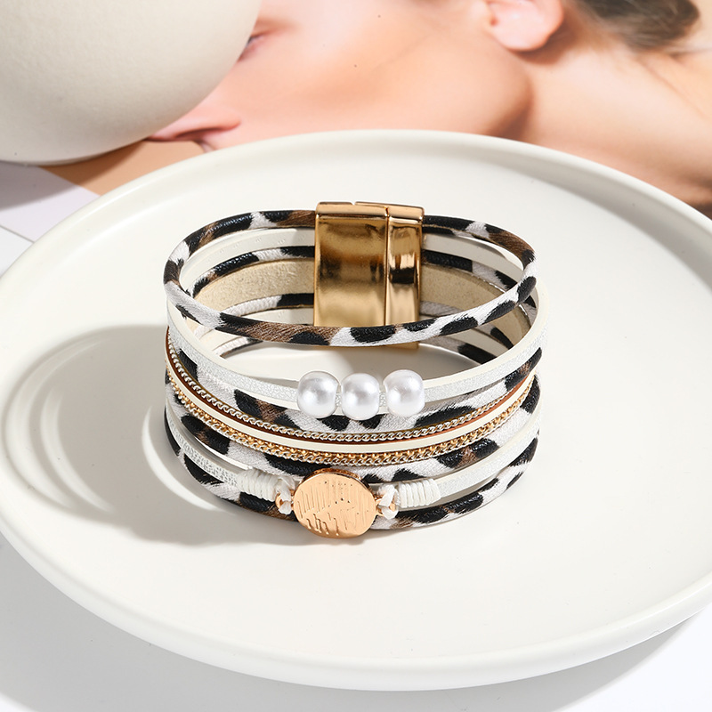 MYK2001-Multi-layered leopard print pearl magnetic bracelet with multiple PU leather links