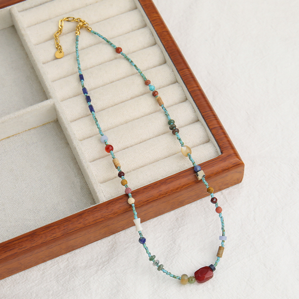 MYK2017-Turquoise and agate embellished handmade beaded necklace