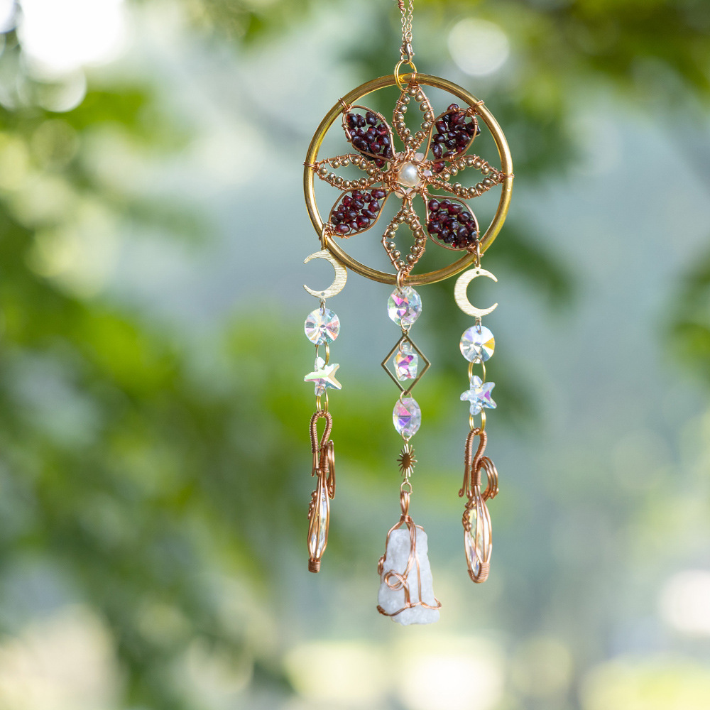 Natural Crystal Chips and Raw Stones, Dreamcatcher with Sunshine Catcher