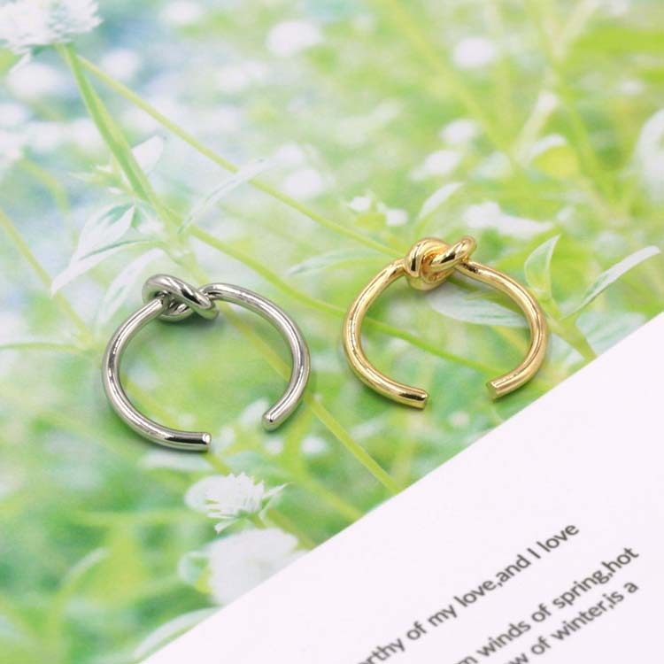 Simple all-copper open knot ring
