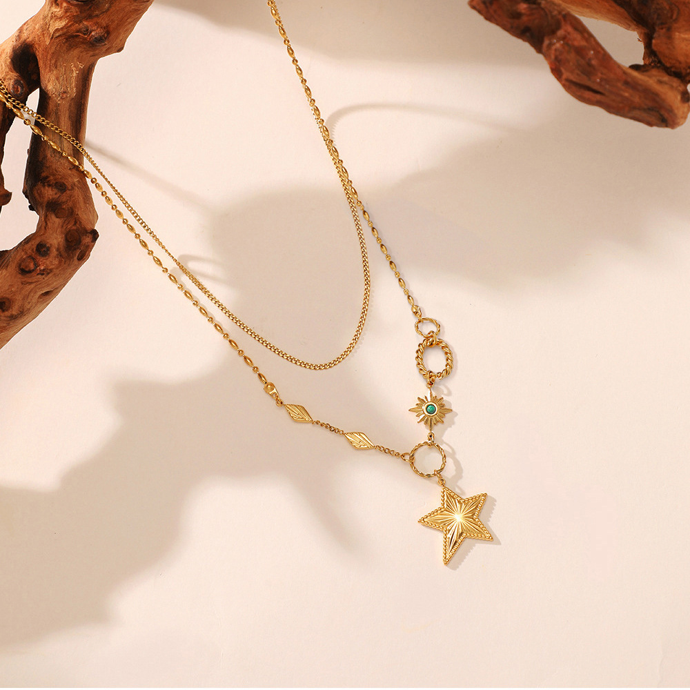 MYK2053-14K gold double-layered five-pointed star stainless steel necklace with geometric design.