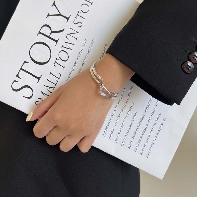 Stylish and edgy punk-inspired double-layered metal bracelet