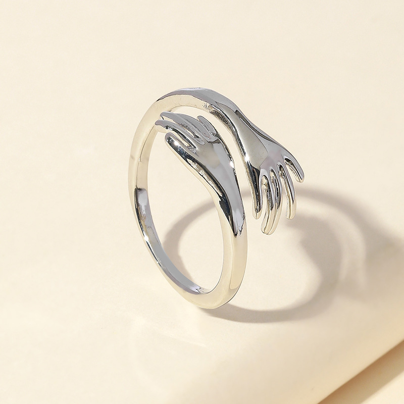 Personalized open palm-shaped ring