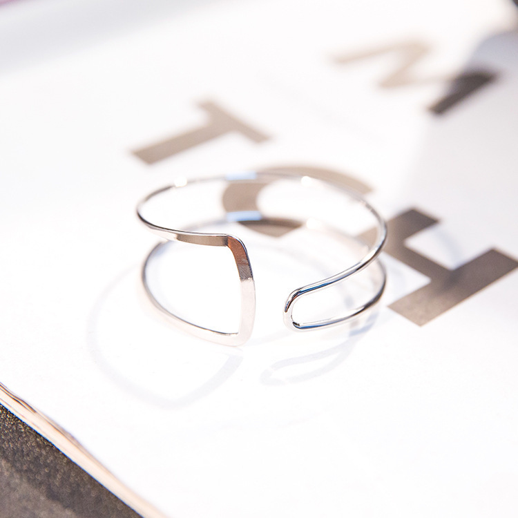New Fashionable and Creative Copper Bangle