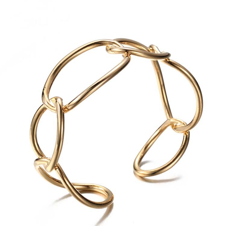 Stylish and versatile metal circle woven bracelet