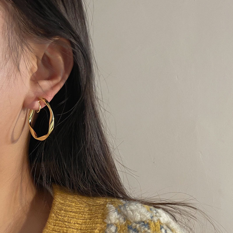 S925 silver needle irregular stud earrings, suitable for those without pierced ears