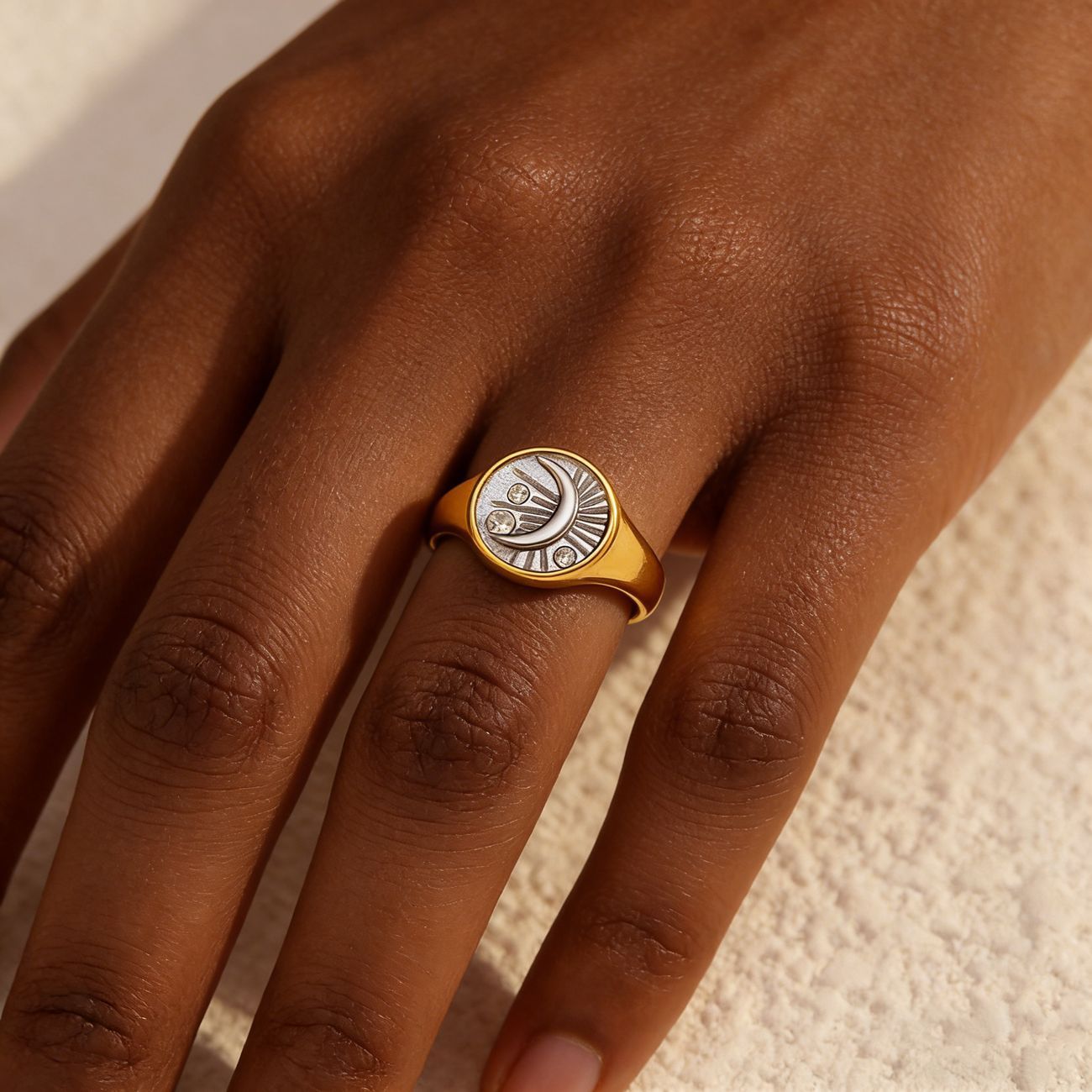 MYK2104-PVD plated 18k gold-plated stainless steel ring