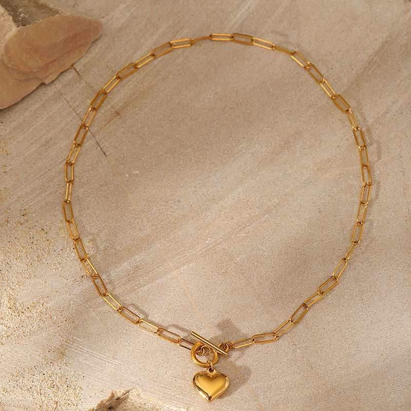 MYK2111-Stainless steel gold heart pendant necklace with unique OT clasp clavicle chain