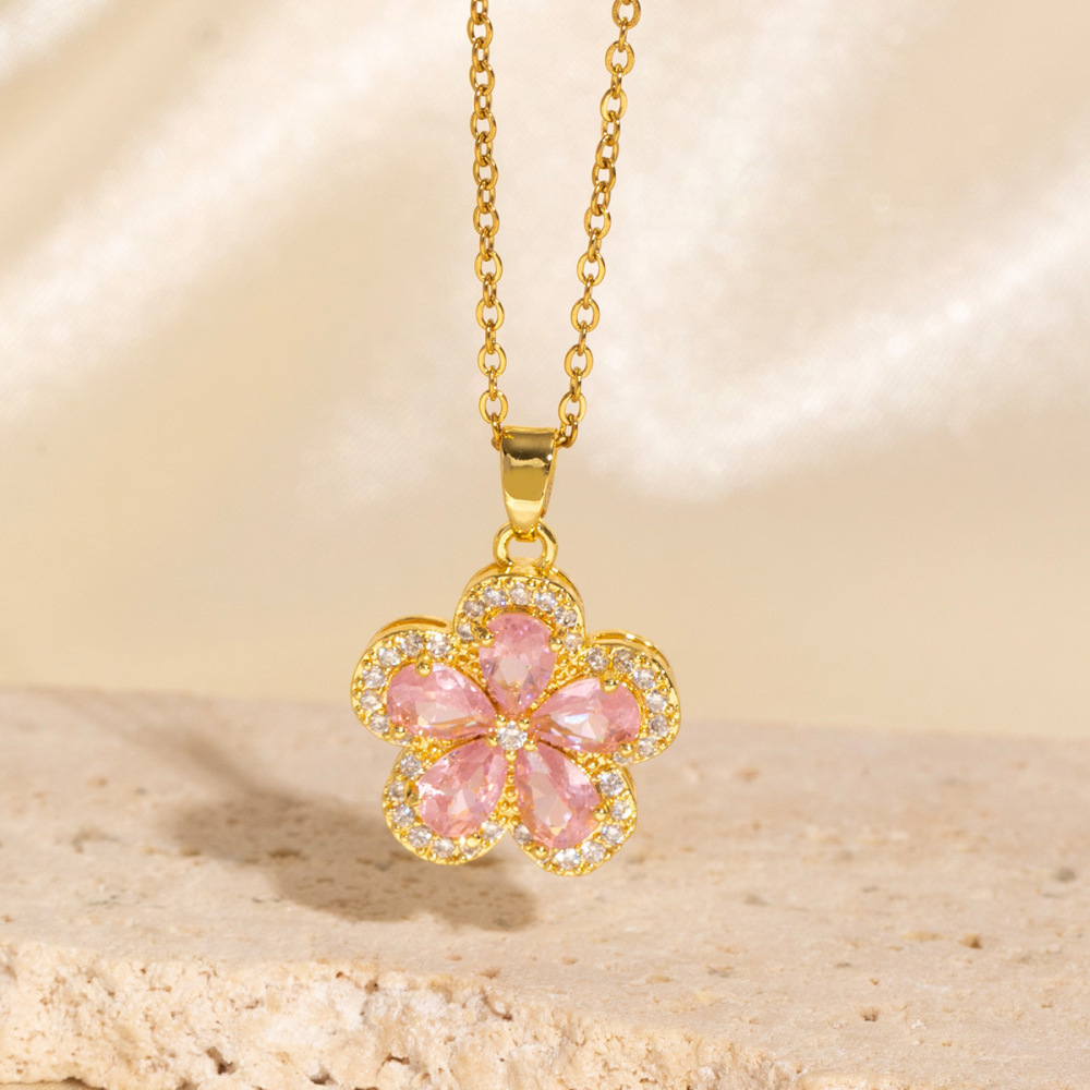 Fully diamond-encrusted petal necklace with zircon stones