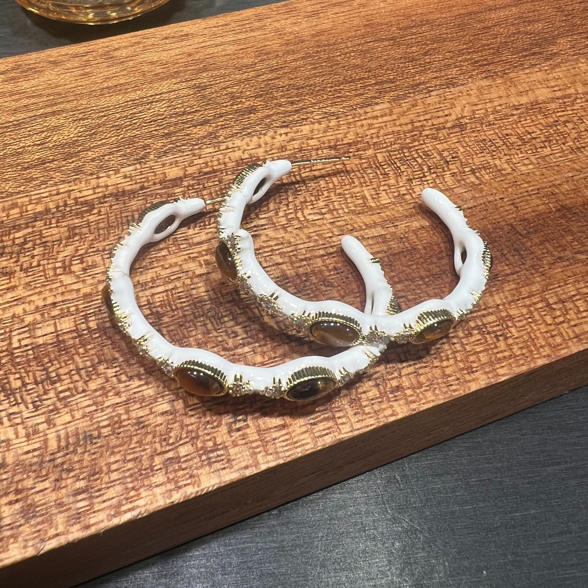 MYK2536-Hochwertige Ohrringe aus natürlichem Türkis-Chalcedon-Emaille