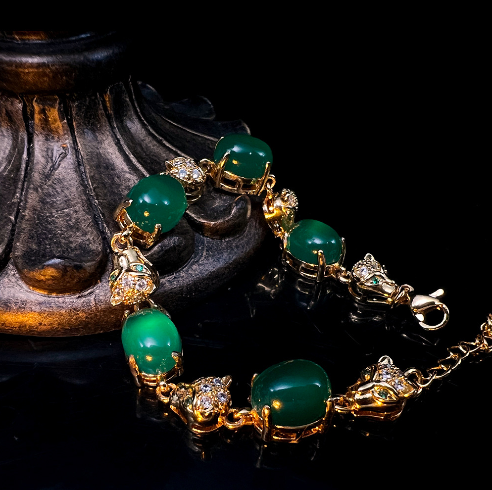 MYK2534-New Chinese Style Chalcedony Leopard Bracelet with Gold Plated Copper and Diamond Inlay