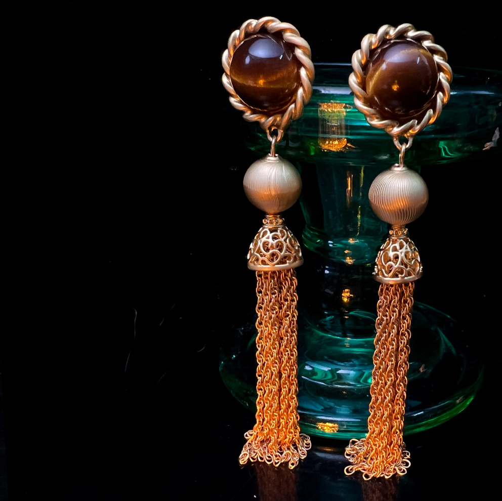 MYK2548-Maillard Tiger Eye Tassel Earrings, Matte Gold Plated Copper Old Money Style Earrings