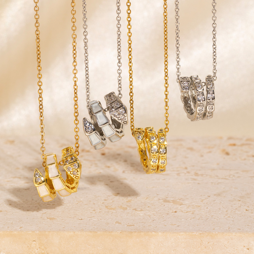 Exquisite full-diamond snake bone necklace
