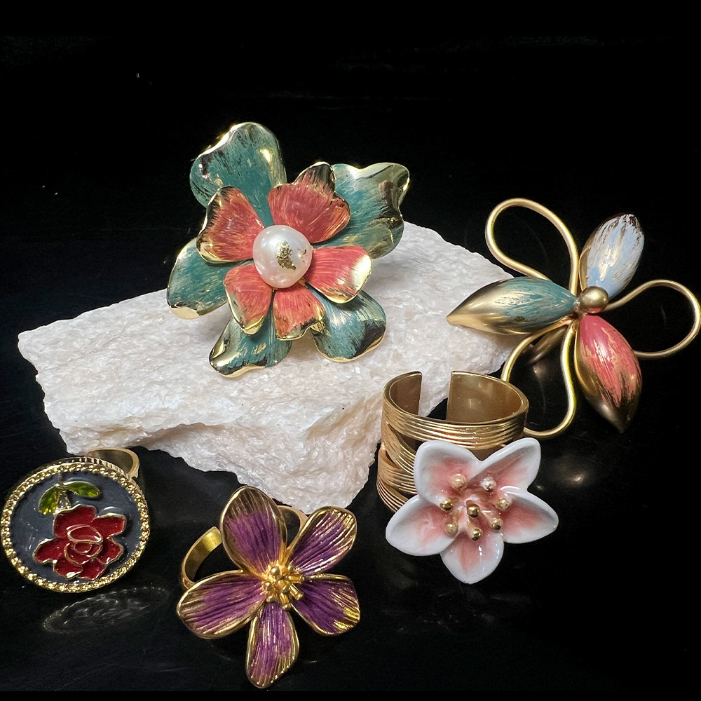 MYK2586-Hand-painted 3D camellia pearl open ring