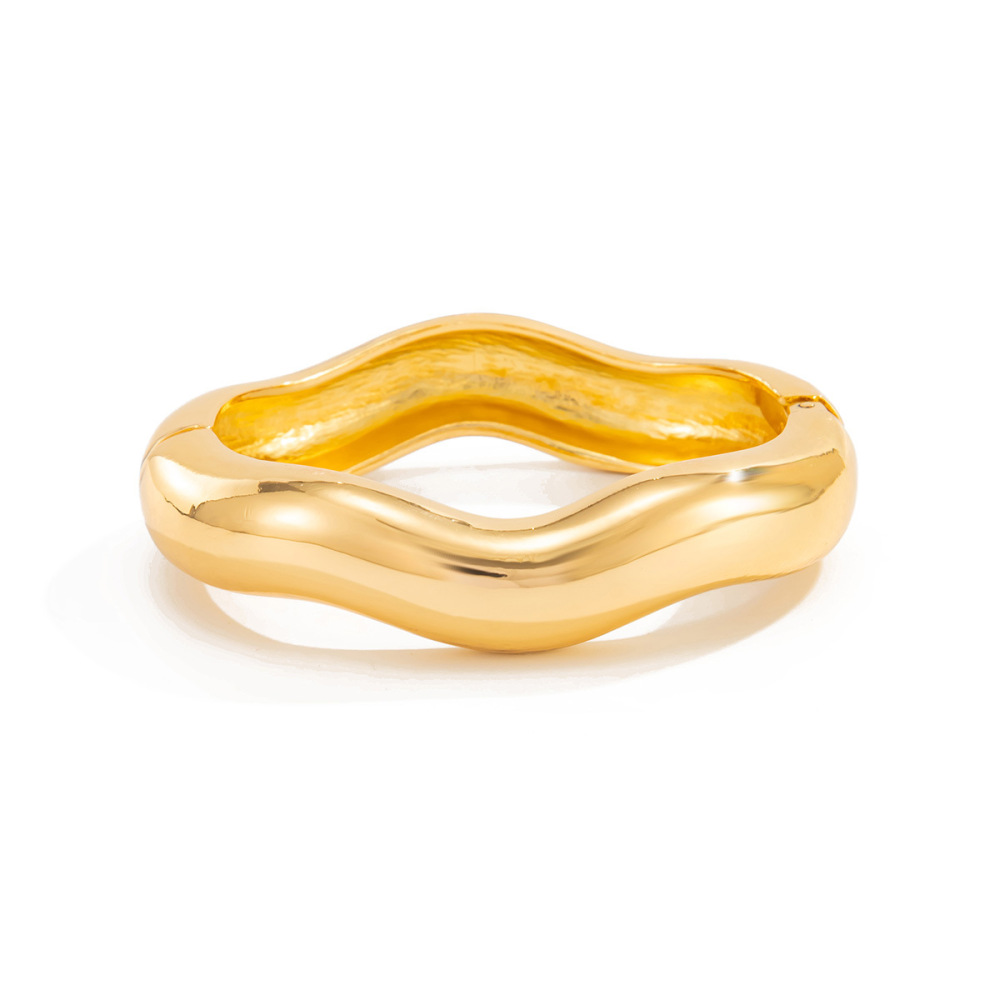 Wavy smooth spring-loaded irregular alloy bracelet