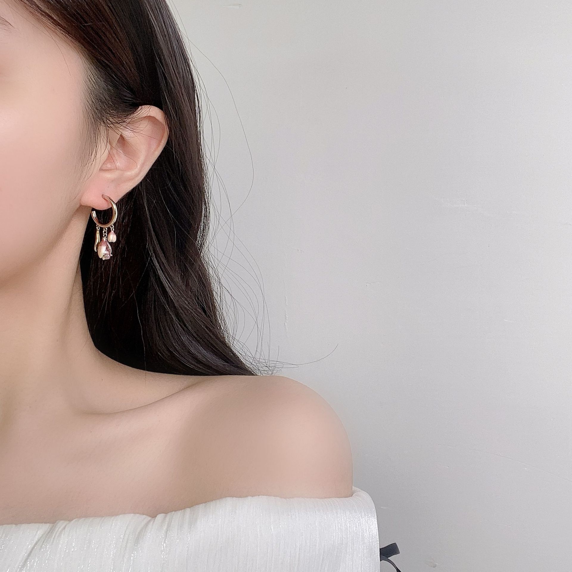 MYK2788-Pink tulip stud earrings with teardrop zircon stones and 925 studs