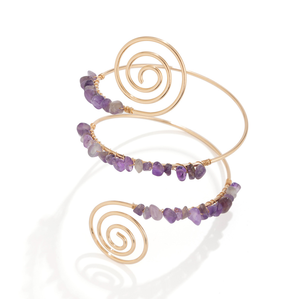 Spiral beaded bracelet with an open design