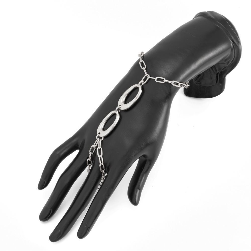 Stylish O-shaped alloy bracelet