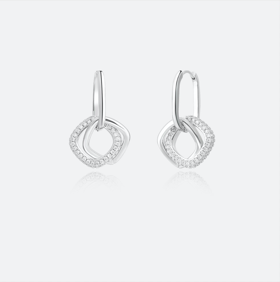MYK2841-Interlocking, niche design ear clips