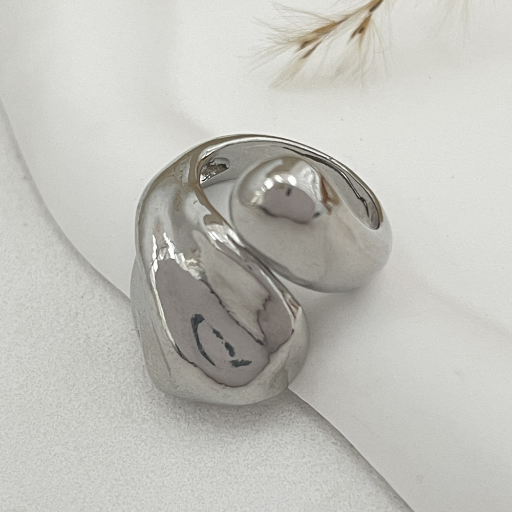 Stylish Irregular Snake-Shaped Alloy Ring